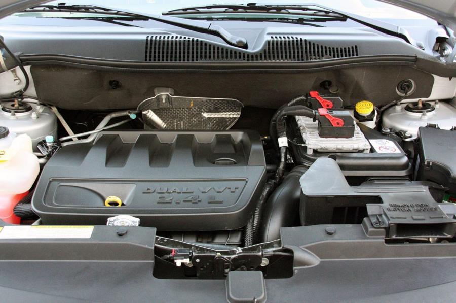  Jeep Compass 2011 года  (фото 71 из 97)
